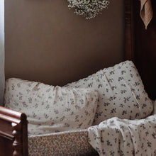 Garbo&Friends Muslin Adult Pillowcase – Blackberry