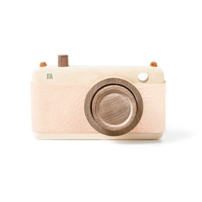 Fanny And Alexander Wooden Zoom Camera – Pink