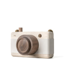 Fanny And Alexander Wooden Zoom Camera – Grey Lilacs