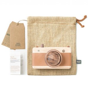 Fanny And Alexander Wooden Zoom Camera – Hazelnut