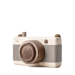 Fanny And Alexander Wooden Zoom Camera – River Pebble Grey