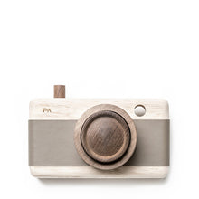 Fanny And Alexander Wooden Zoom Camera – River Pebble Grey