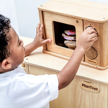 Plan Toys Microwave