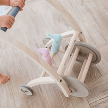 Plan Toys Woodpecker Walker