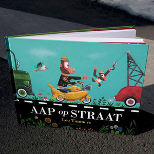 Aap op Straat by Leo Timmers - Dutch