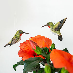 Wildlife Garden Hand Carved Decobird - Ruby-throated Hummingbirds 2pcs