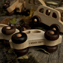 Wooden Story Retro Car